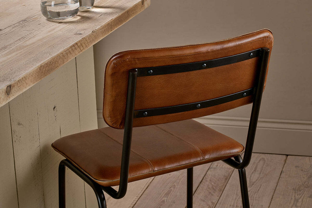 Ukari Counter Chair Aged Tan