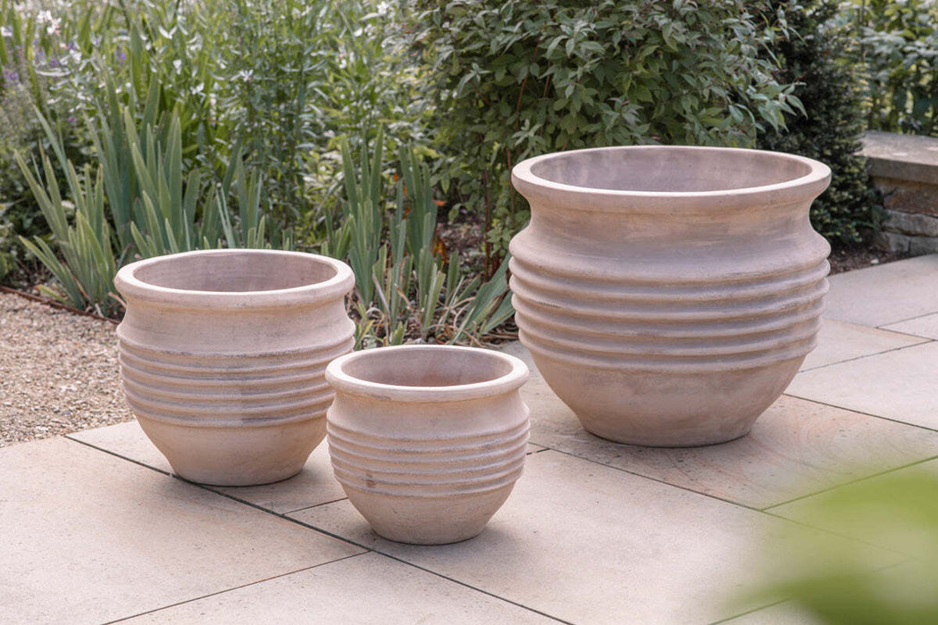 Ullu Terracotta Planter Terracotta