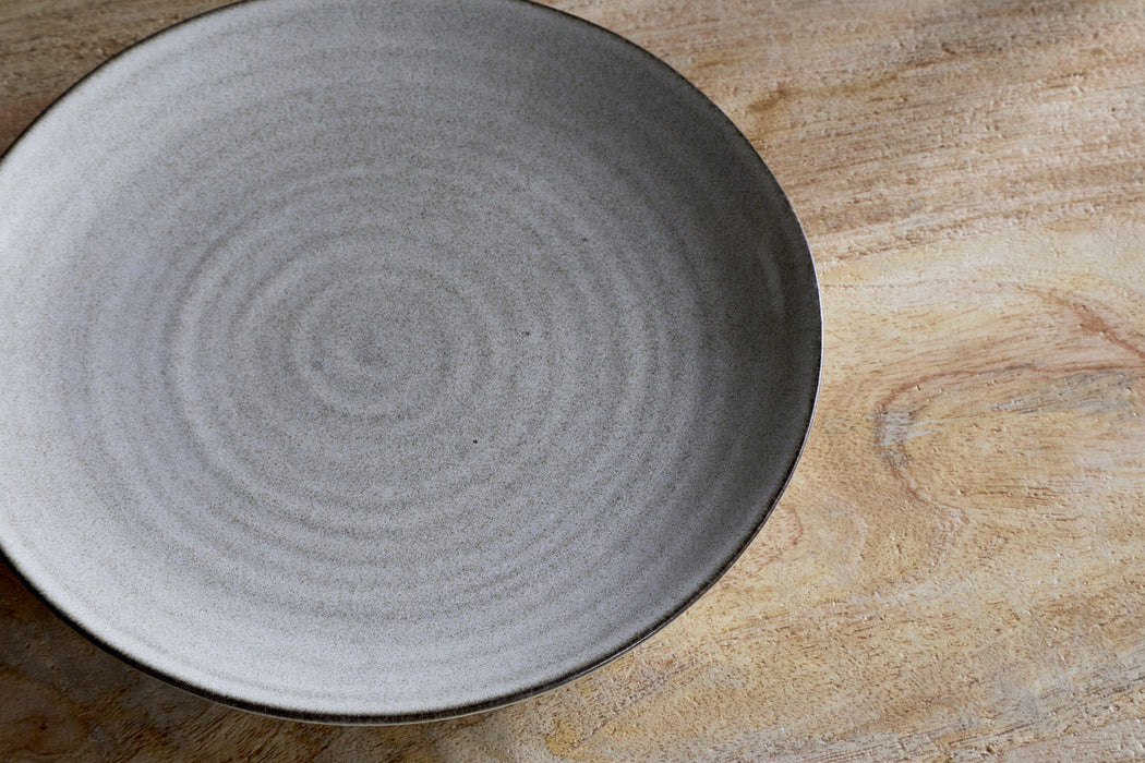 Valinha Earthenware Side Plate Grey