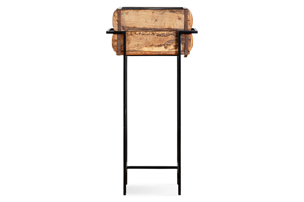 Amazzi Indoor Planter Stand Natural Black