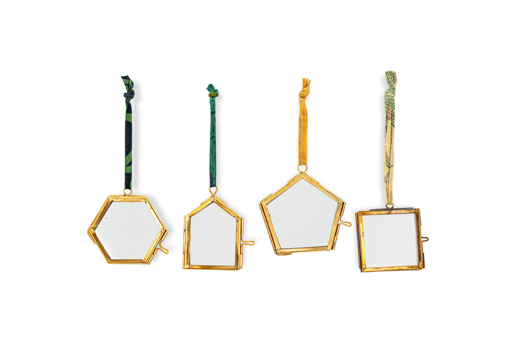 Tiny Kiko Frame Decorations Aged Antique Set Of 4