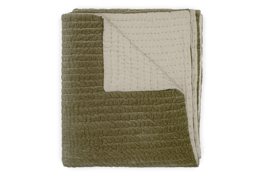 Nidra Velvet Linen Bed Quilt Moss