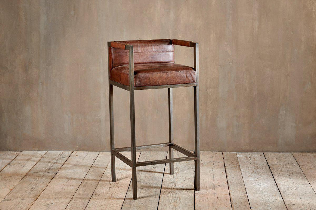 Wamma Leather Bar Chair