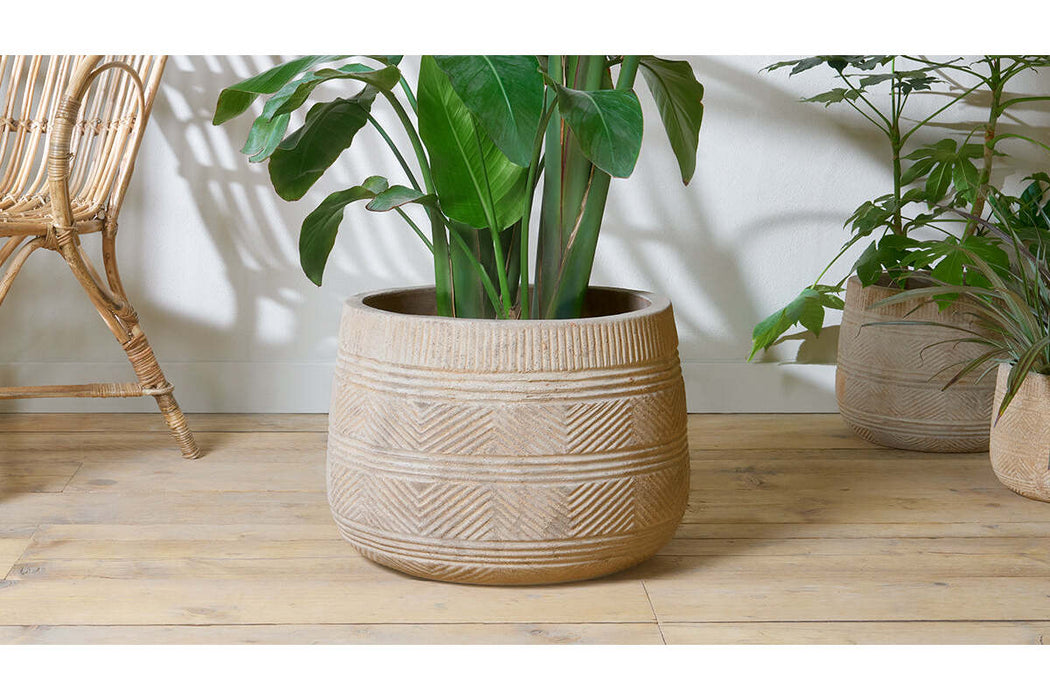 Zadie Terracotta Planter Natural Large