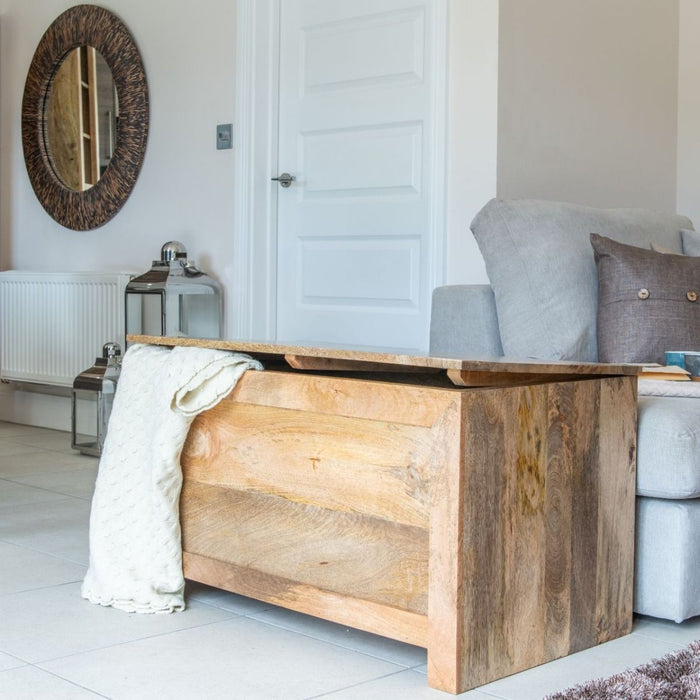 Light Dakota 92cm Blanket Box - In Stock