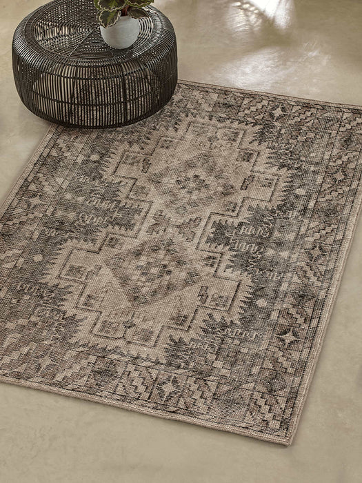 Ariana Rug