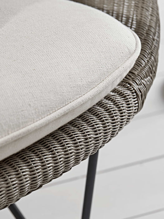 Cocoon Lounge Chair