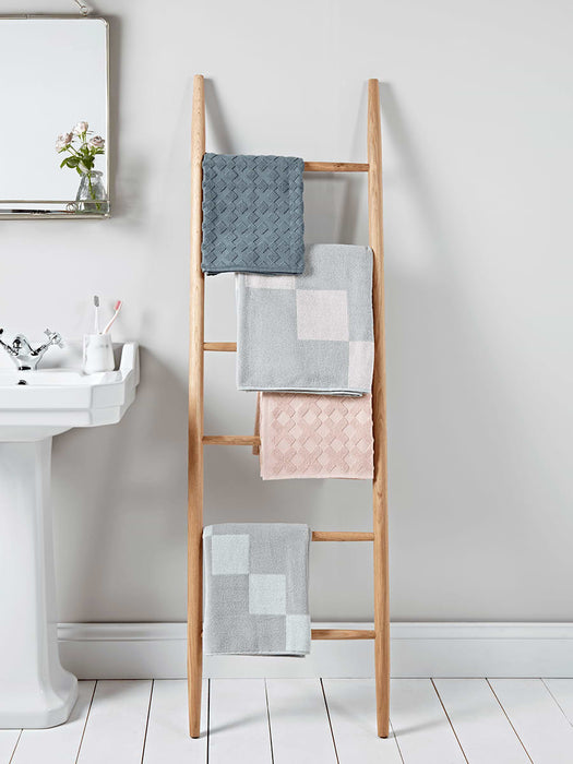 Oak Towel Ladder