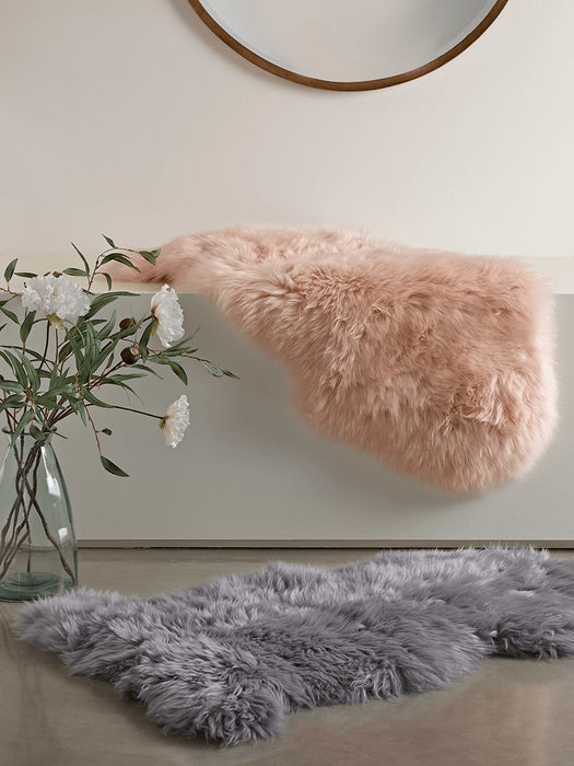 Sumptuous Sheepskin Single Rug - Blush