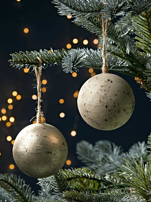 Six Antiqued Soft Gold & Cream Baubles