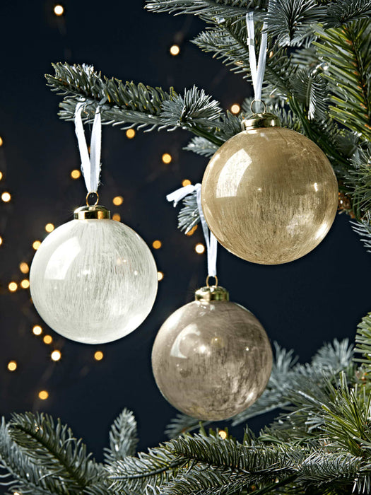 Nine Lustre Baubles
