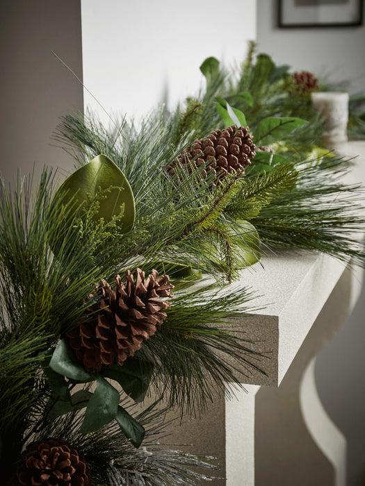 Green Leaves Garland