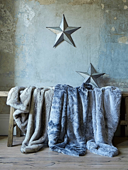 Supersoft Faux Fur Throw - Snow Fox