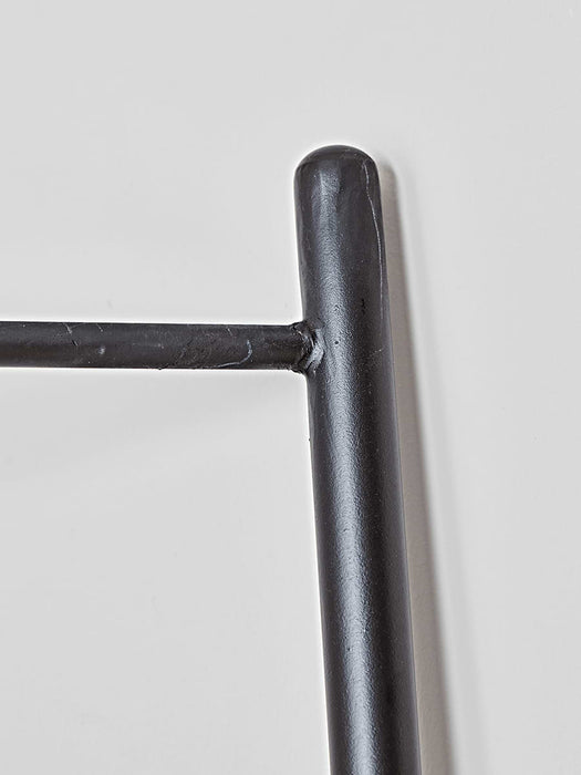 Black Metal Clothes Rail