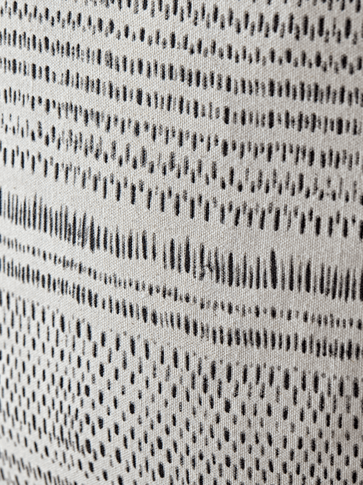 Dash Piped Cushion