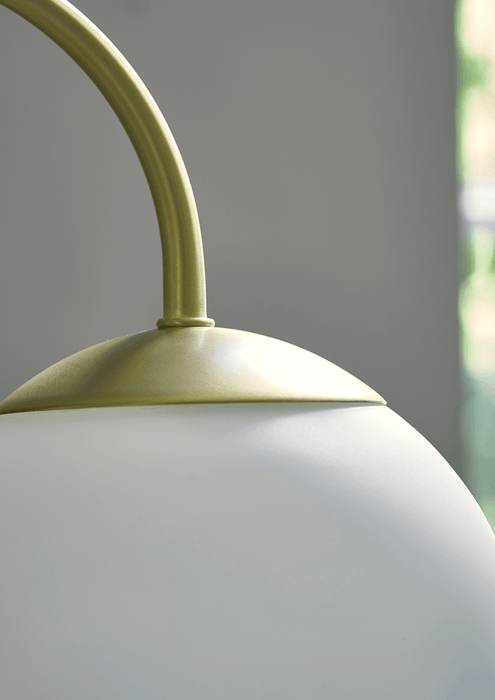 Deco Globe Lamp