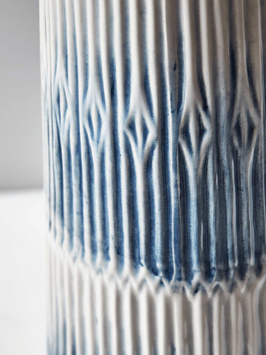 Essen Vase