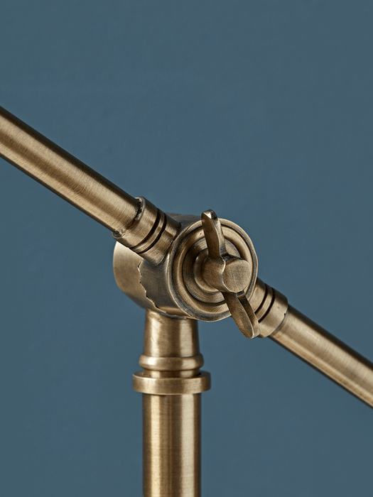Finn Desk Lamp
