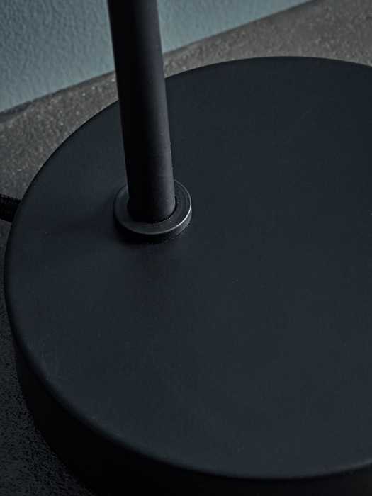 Deco Single Globe Lamp - Black
