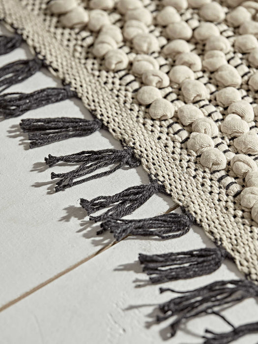 Sula Bedside Rug - Black