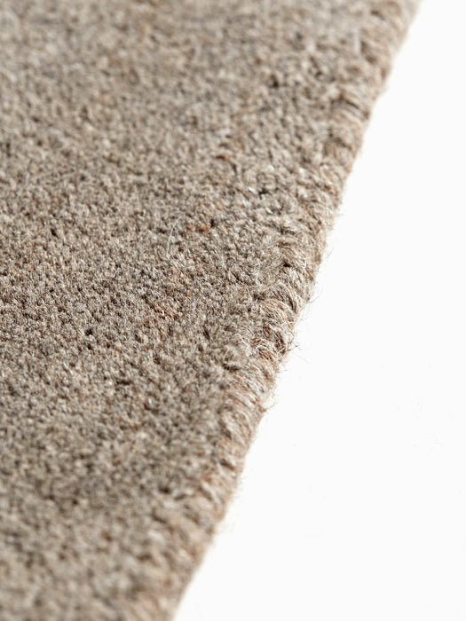 Sumptuous Wool Rug - Grey