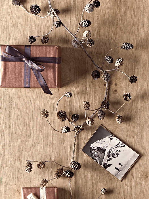 Burnished Pinecone Garland