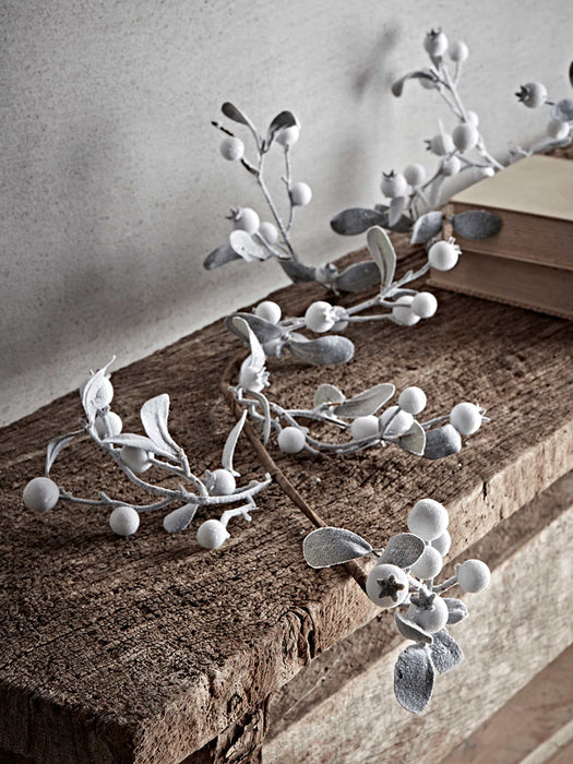 Sage & Berry Garland