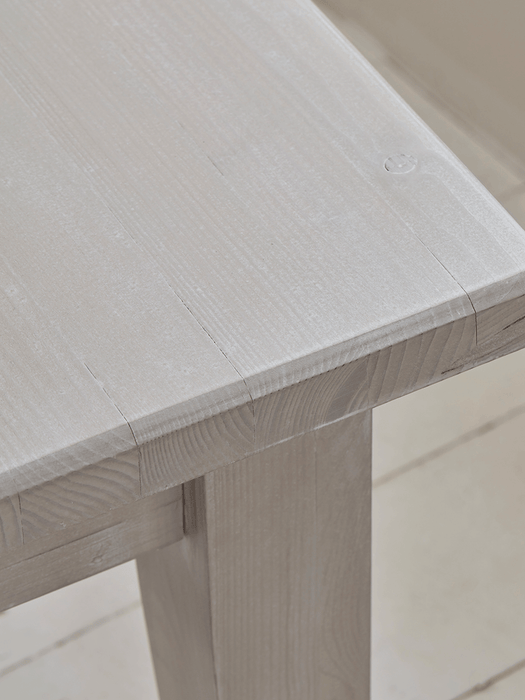 Lotte Dining Table