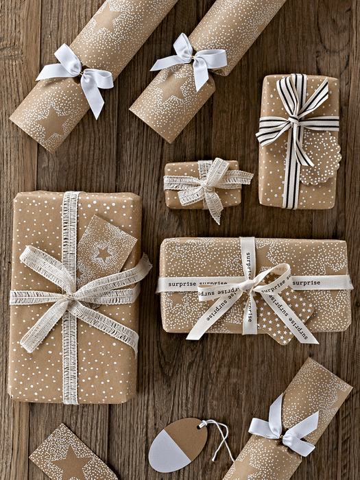 Luxury Dot & Star Crackers