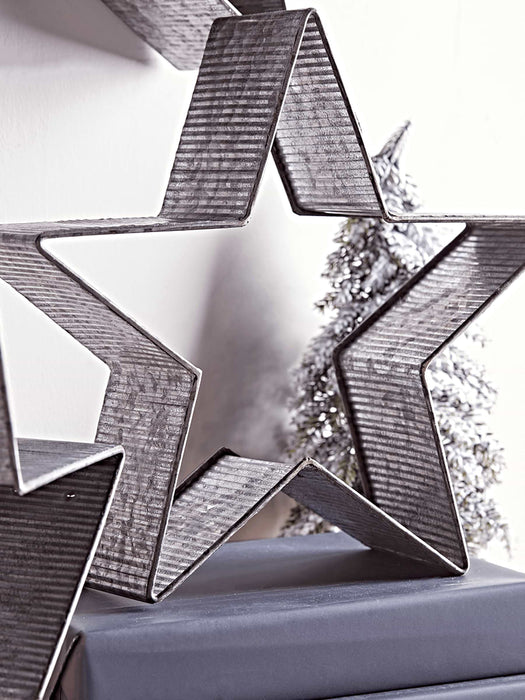 Three Fluted Metal Standing Stars