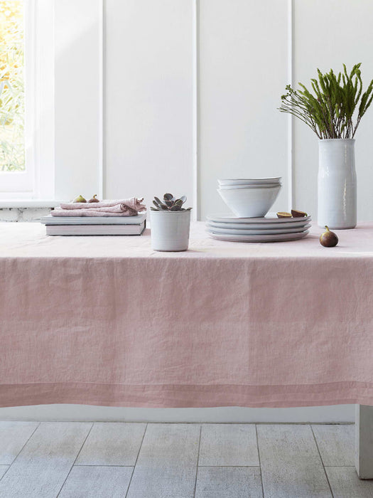 Four Linen Napkins - Pink