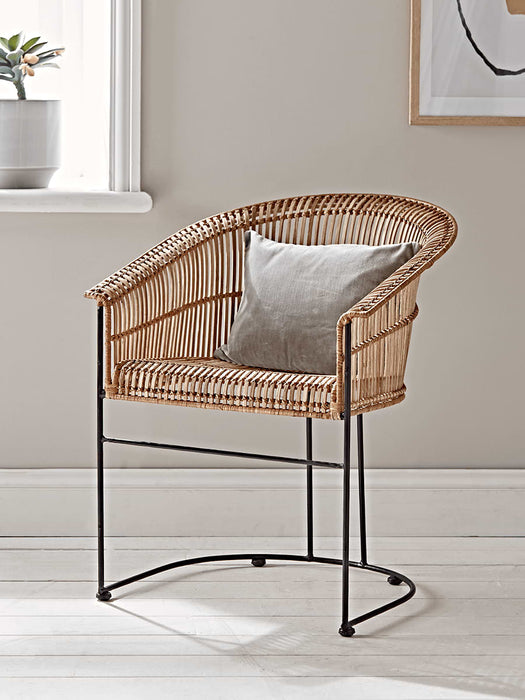 Flat Rattan Scoop Chair
