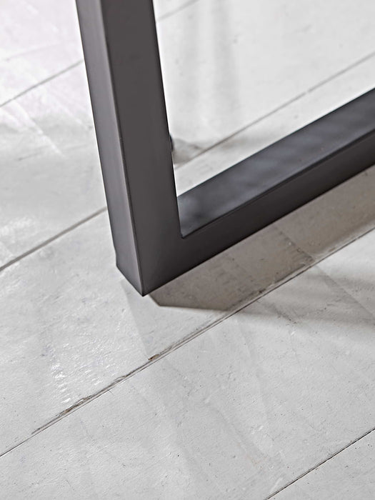 Loft Dining Table - Round