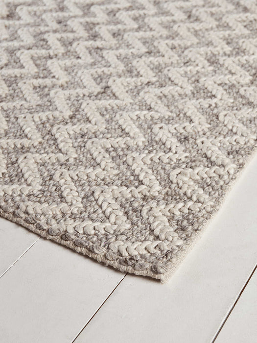 Textured Grey Wool Rug - Chevron