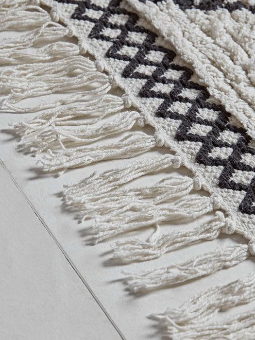 Keira Bedside Rug