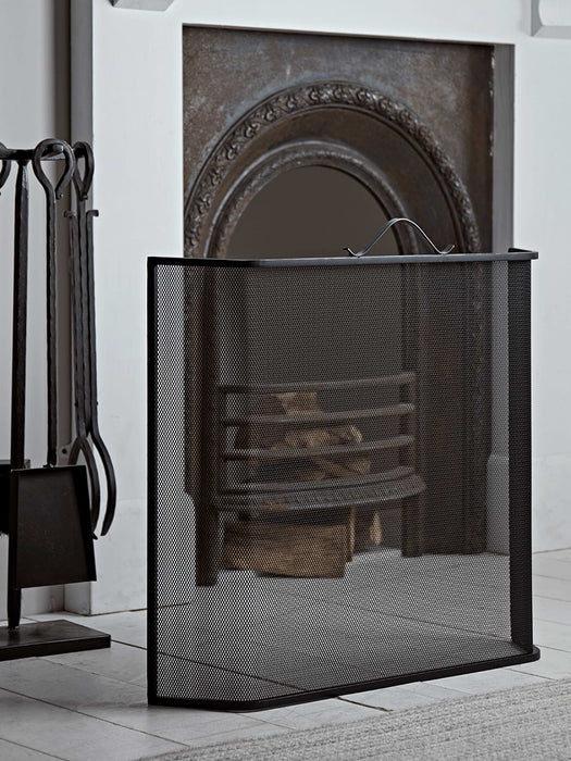 Curved Fire Screen