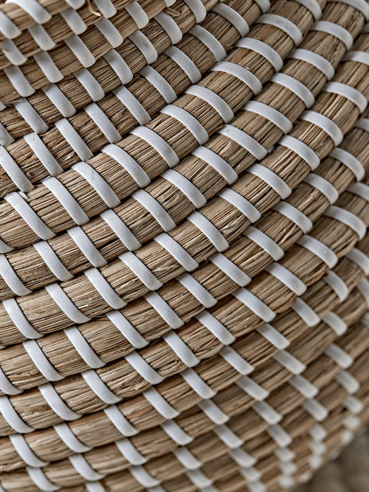 Handwoven Seagrass Round Basket - Medium