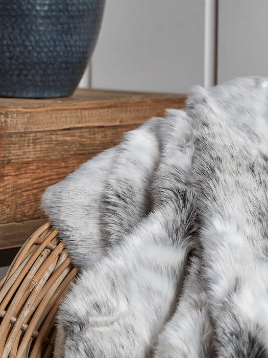 Faux Fur Throw - Arctic Wolf