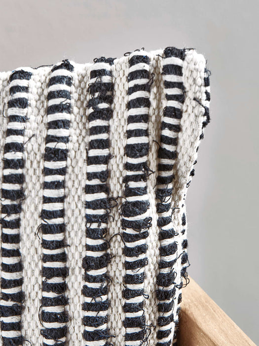 Dalia Cushion