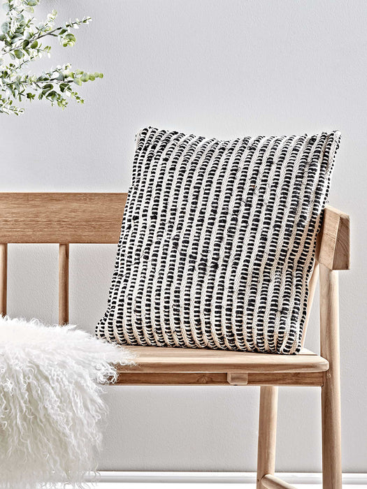 Dalia Cushion