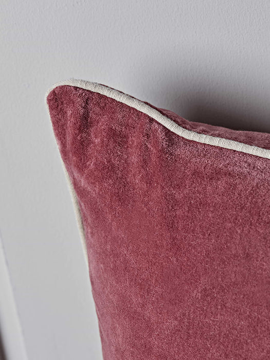 Piped Velvet cushion - Deep Mauve