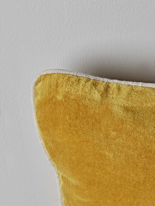 Piped Velvet cushion - Warm Mustard