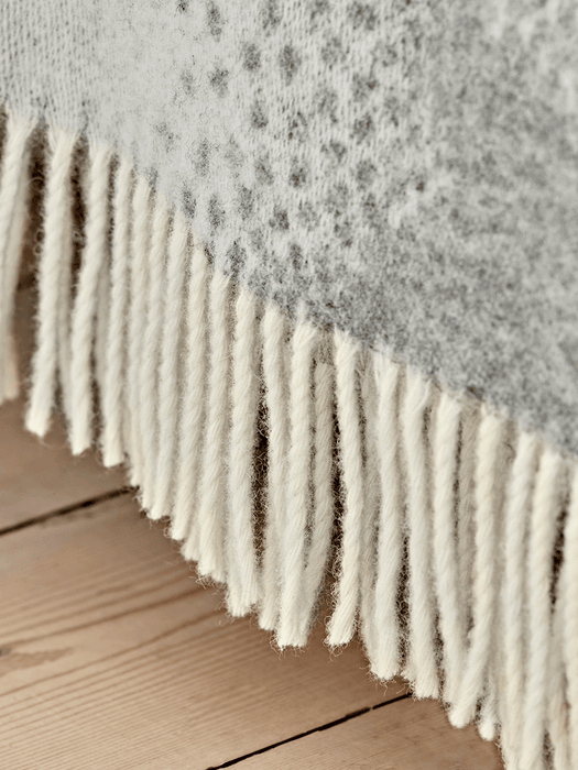Dotty Stars Fringed Blanket