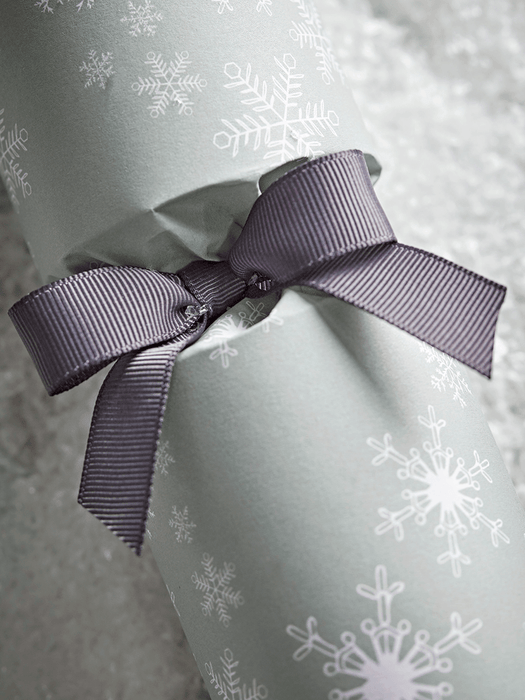 Luxury Handmade Alpine Snowflakes Crackers