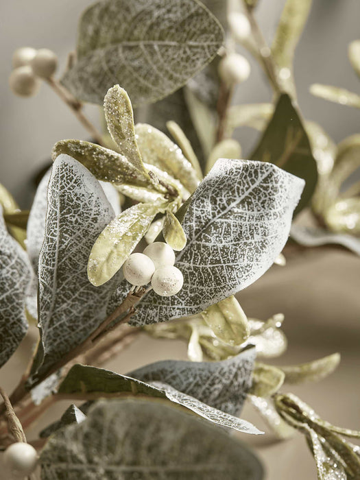 Snowy Laurel & Berry Garland