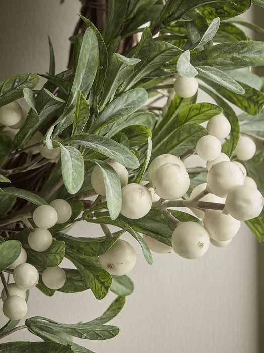 Mistletoe Wreath
