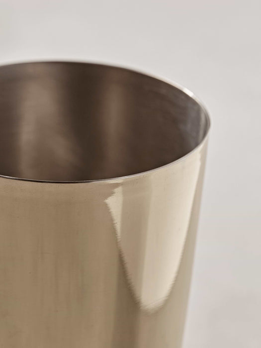 Deco Cocktail Shaker