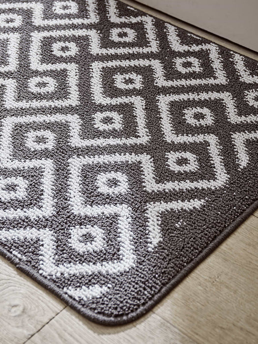 Geometric Stain Resistant Runner
