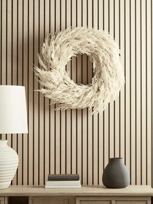 Oversized Pampas Wreath