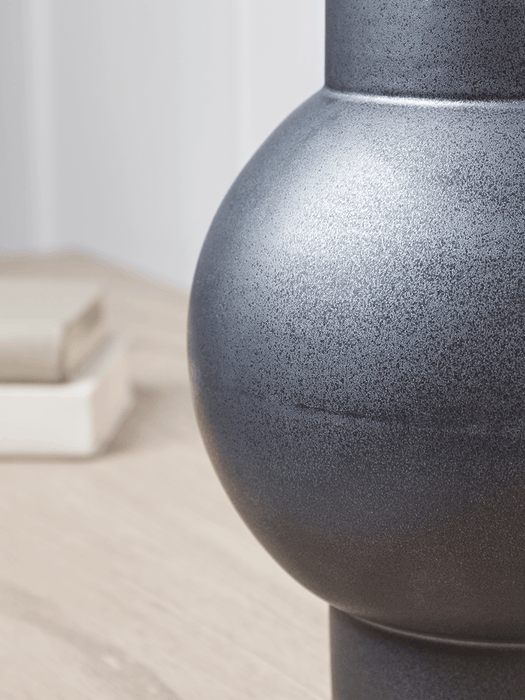 Black Bulb Vase